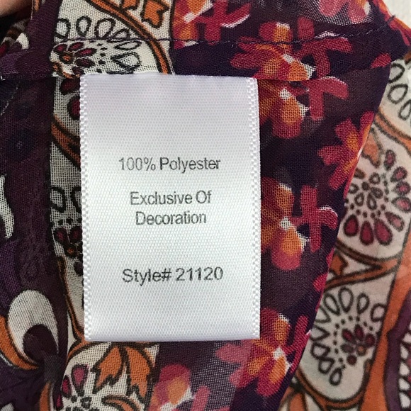 TravelSmith M Sheer tunic with sequined paisleys - Picture 7 of 8